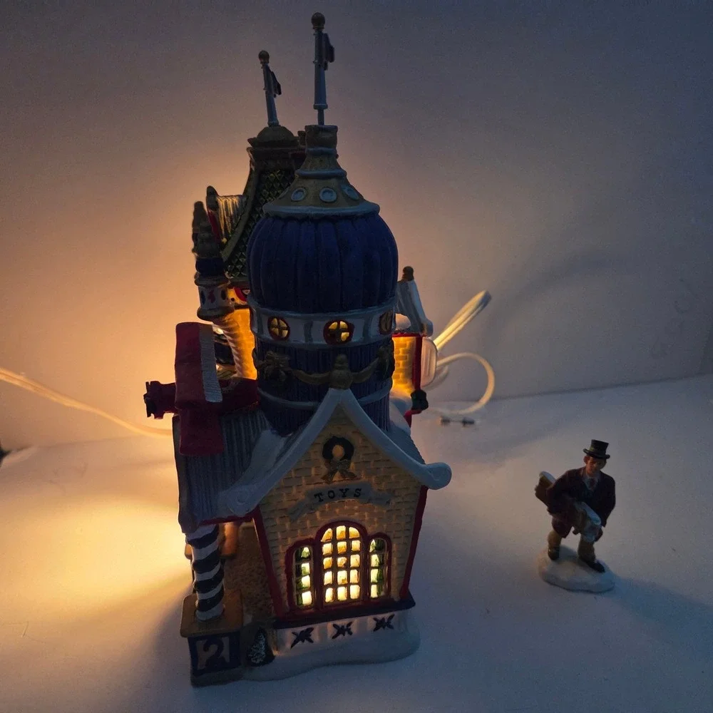 Lemax Toy Baron Christmas Village Lighted Figurine Club Members Box Read